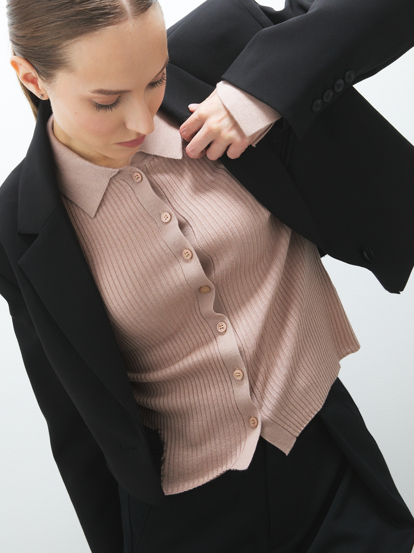 Женский кардиган MAISON DAVID 4451139, розово-бежевый