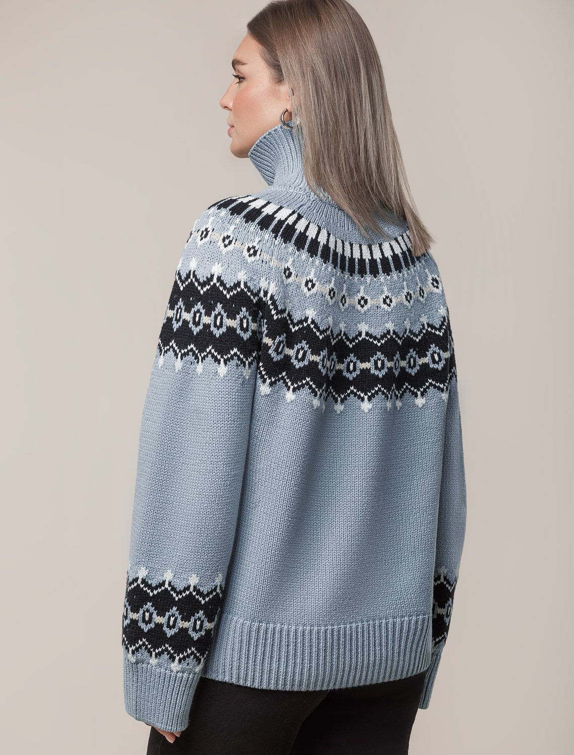 Ст.цена 3090р Джемпер фактурной вязки из хлопка с акрилом D39.334 серо-голубой