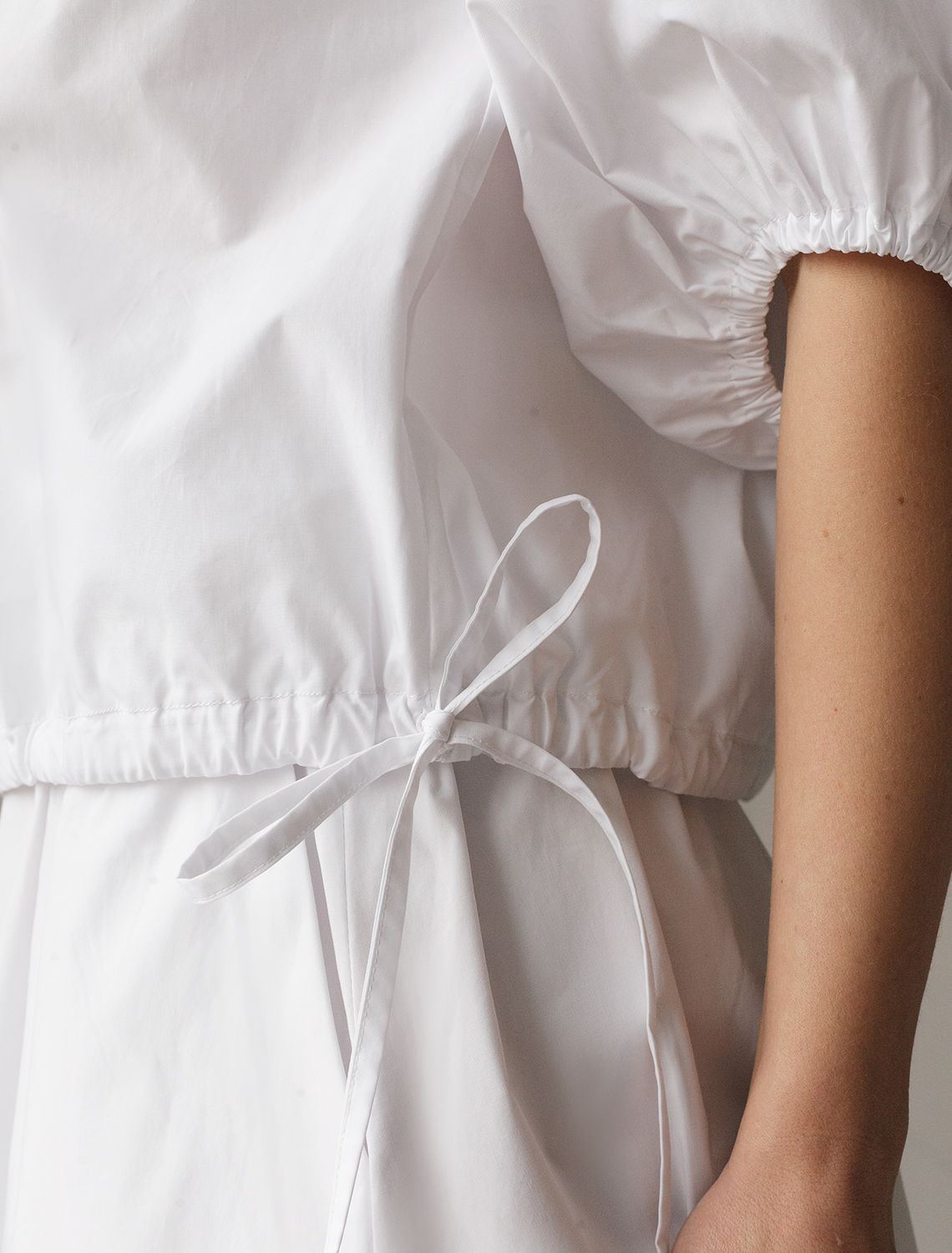 Ст.цена 2390р Блузка из легкого хлопкового поплина D29.264 натуральный белый