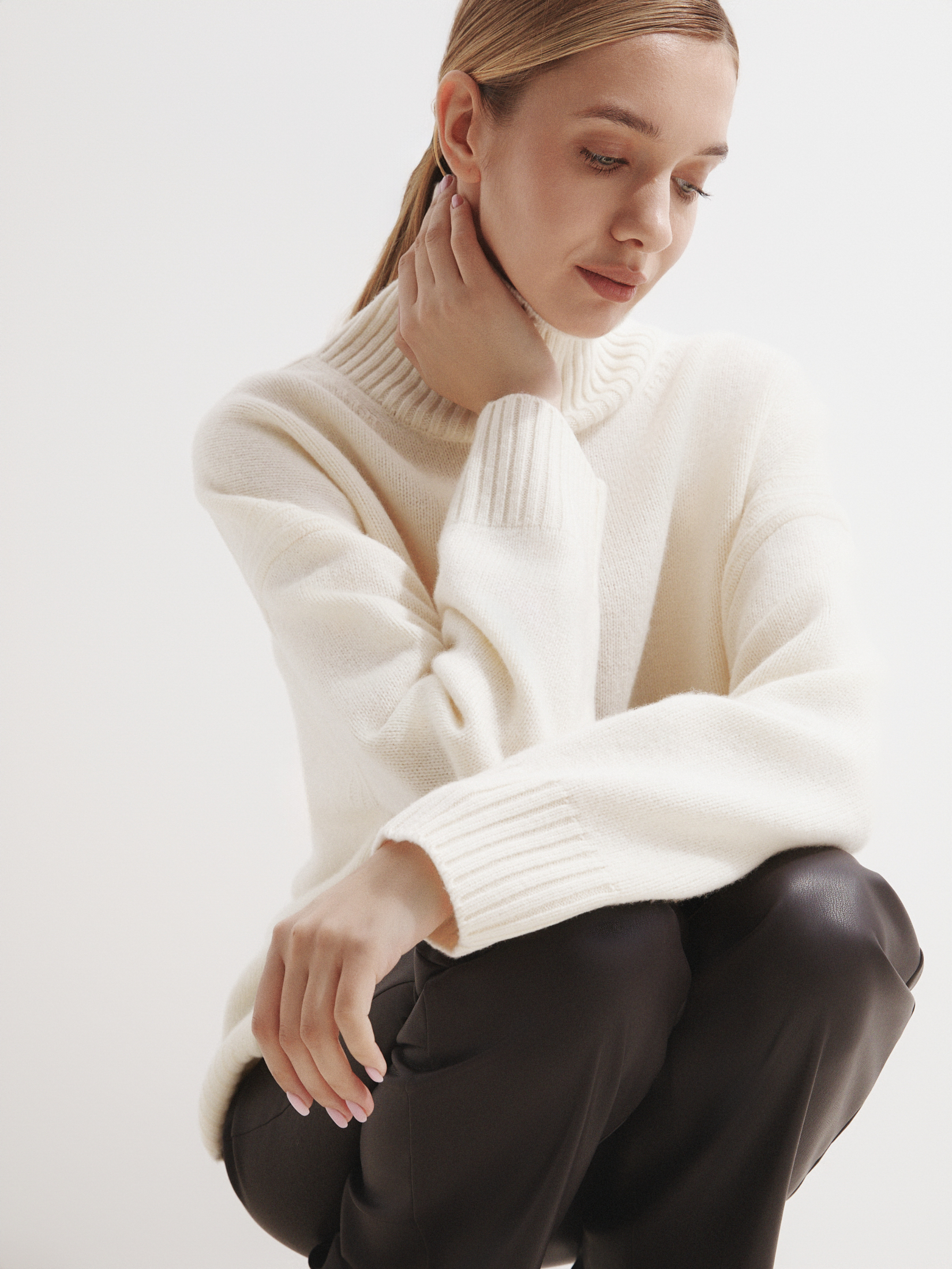 Женский свитер MAISON DAVID 4381818, молочно-белый