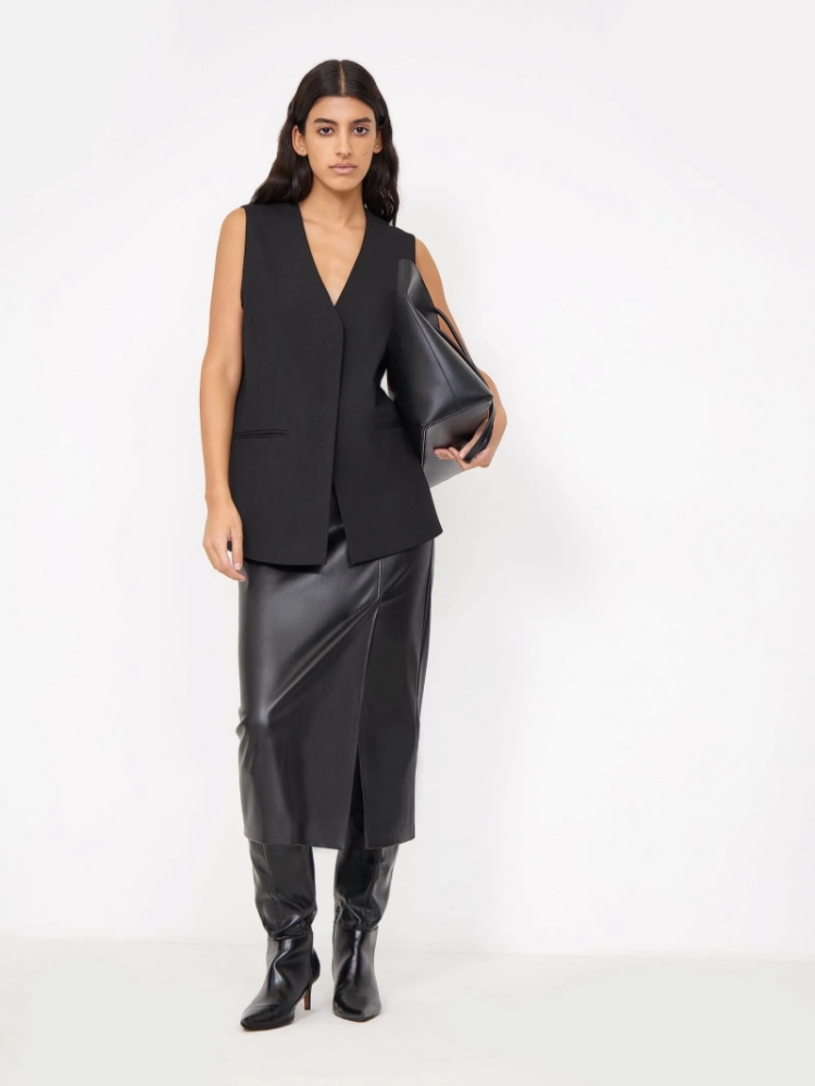 Юбка из экокожи ,65% полиуретан, 35% полиэстер ,