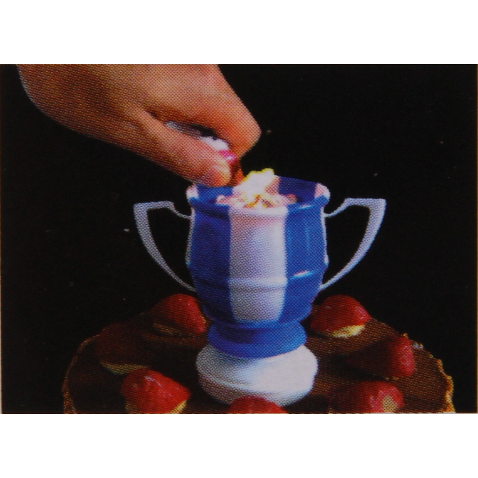 Свеча для торта раскрывающийся цветок