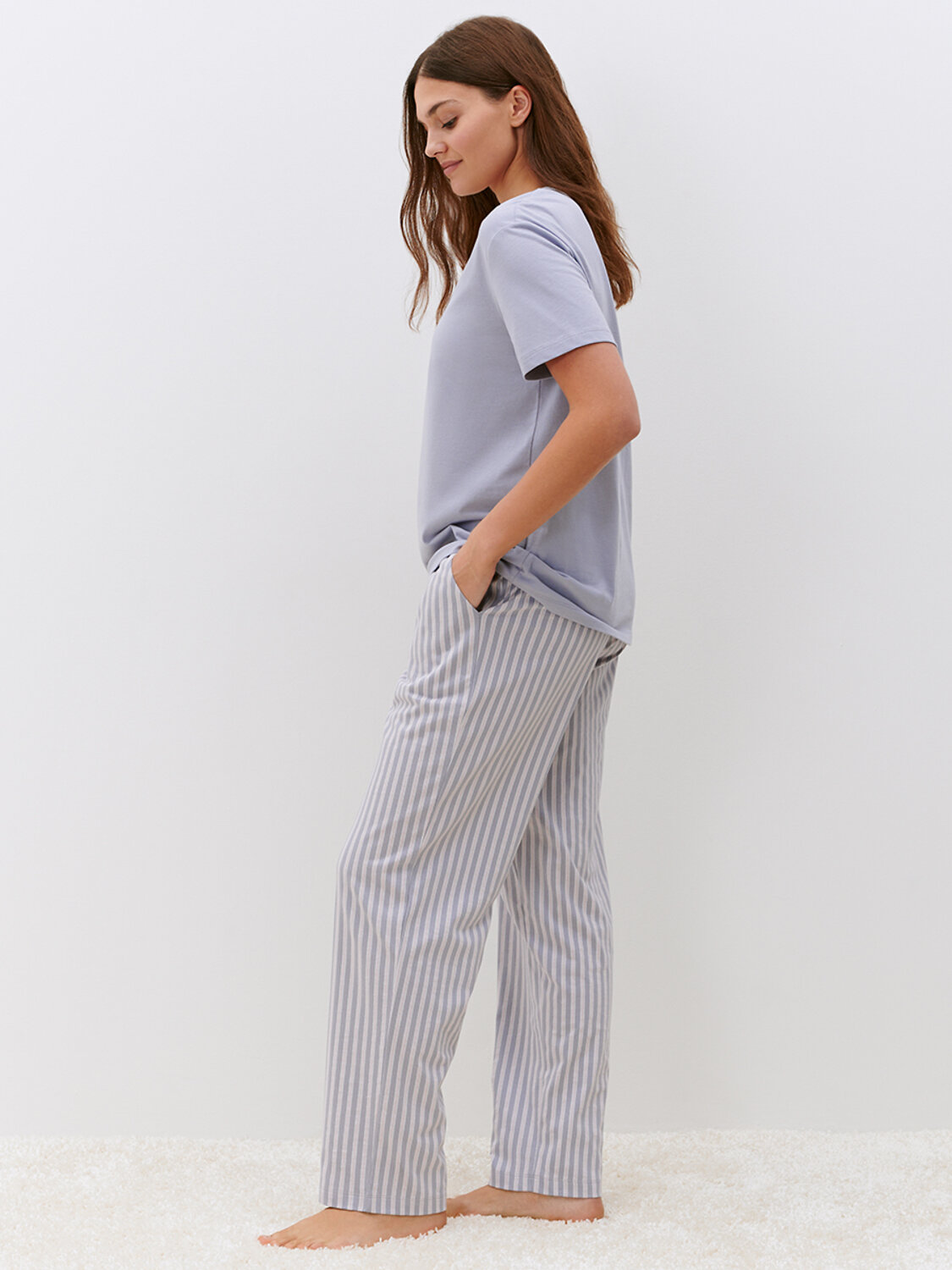 ст. цена2000руб.! Omsa Пижама OmD 0226D BELLA Пижама жен. (Футболка +Брюки прямые), СО