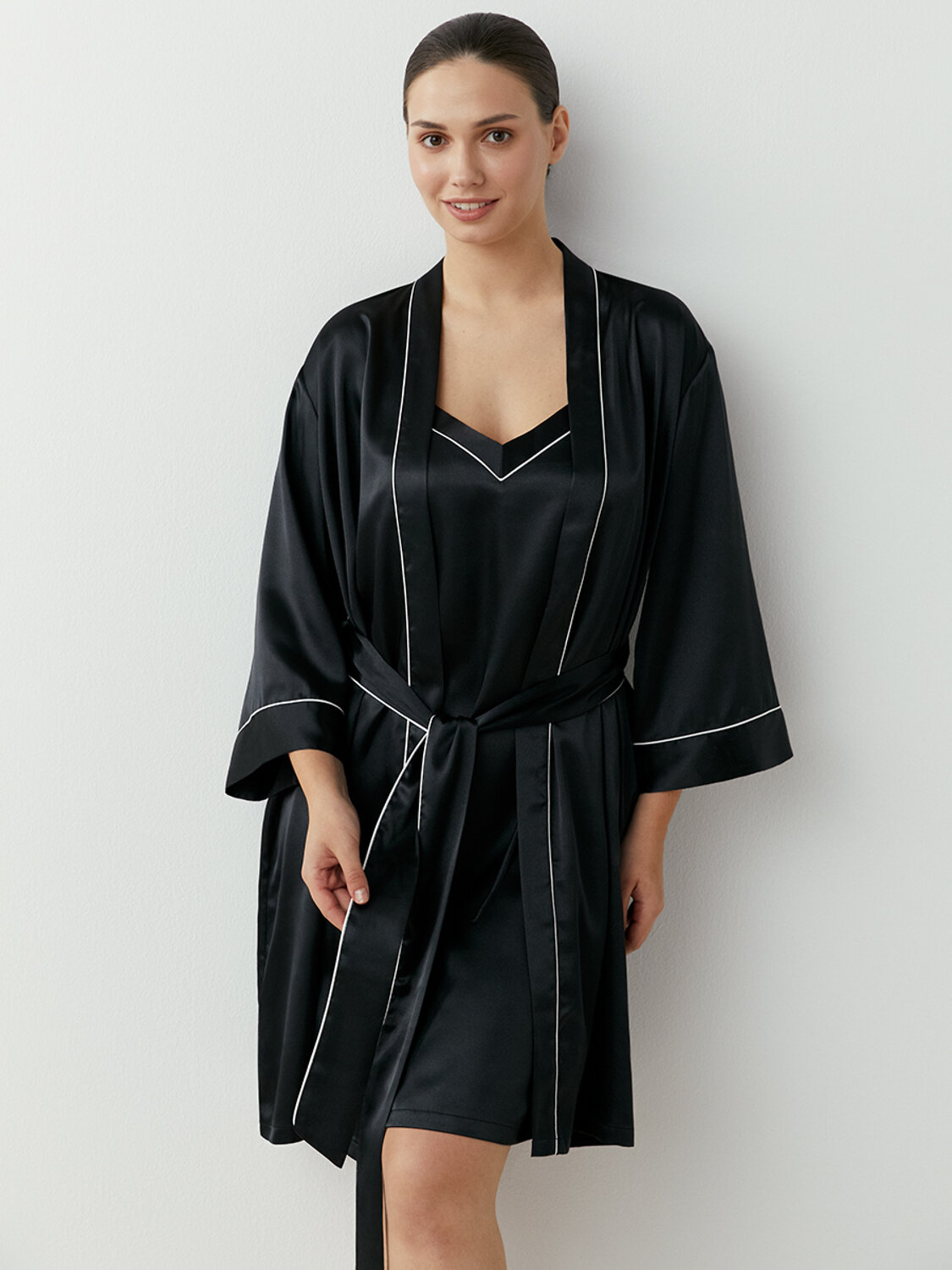 ст. цена2333руб.! Omsa Халат OmD 0411D LOVE Халат женский (с запахом), PLNero (Черный)