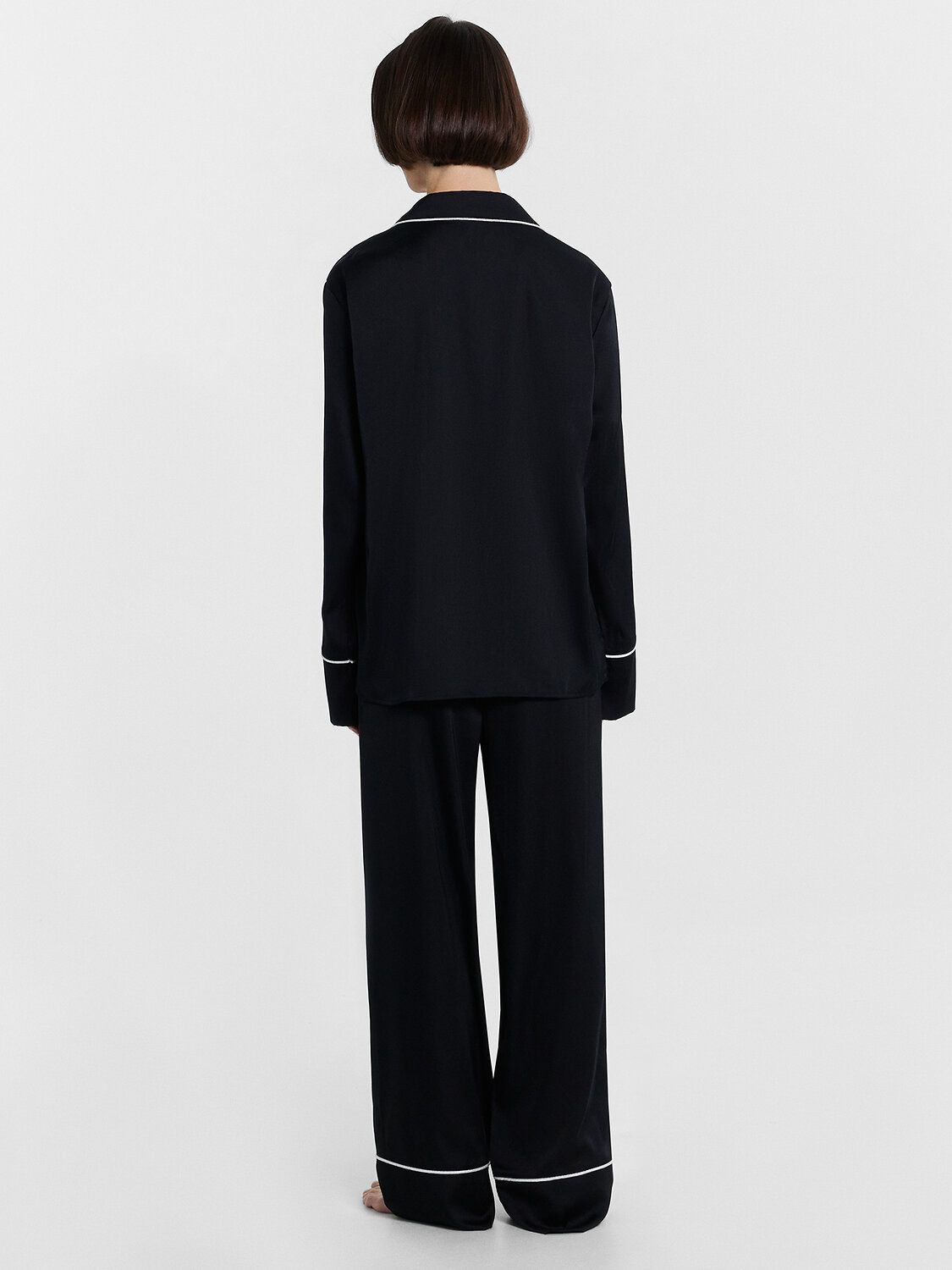 ст. цена3333руб.! MARK FORMELLE Комплект 592578черный