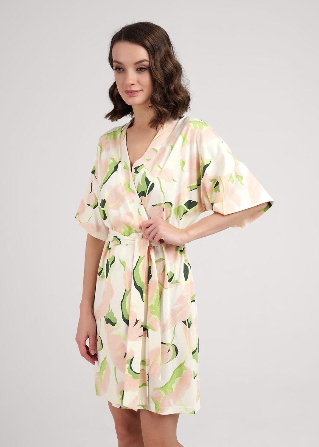 ст. цена1590руб.! CLEVER Халат LX25-1111персиковый/св.зелёный