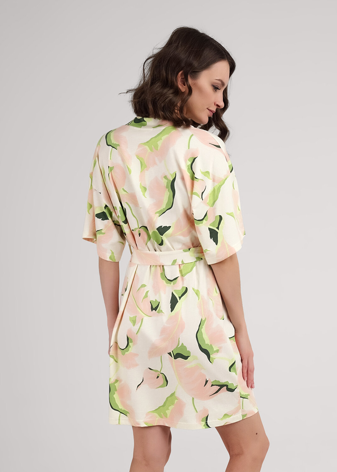 ст. цена1590руб.! CLEVER Халат LX25-1111персиковый/св.зелёный