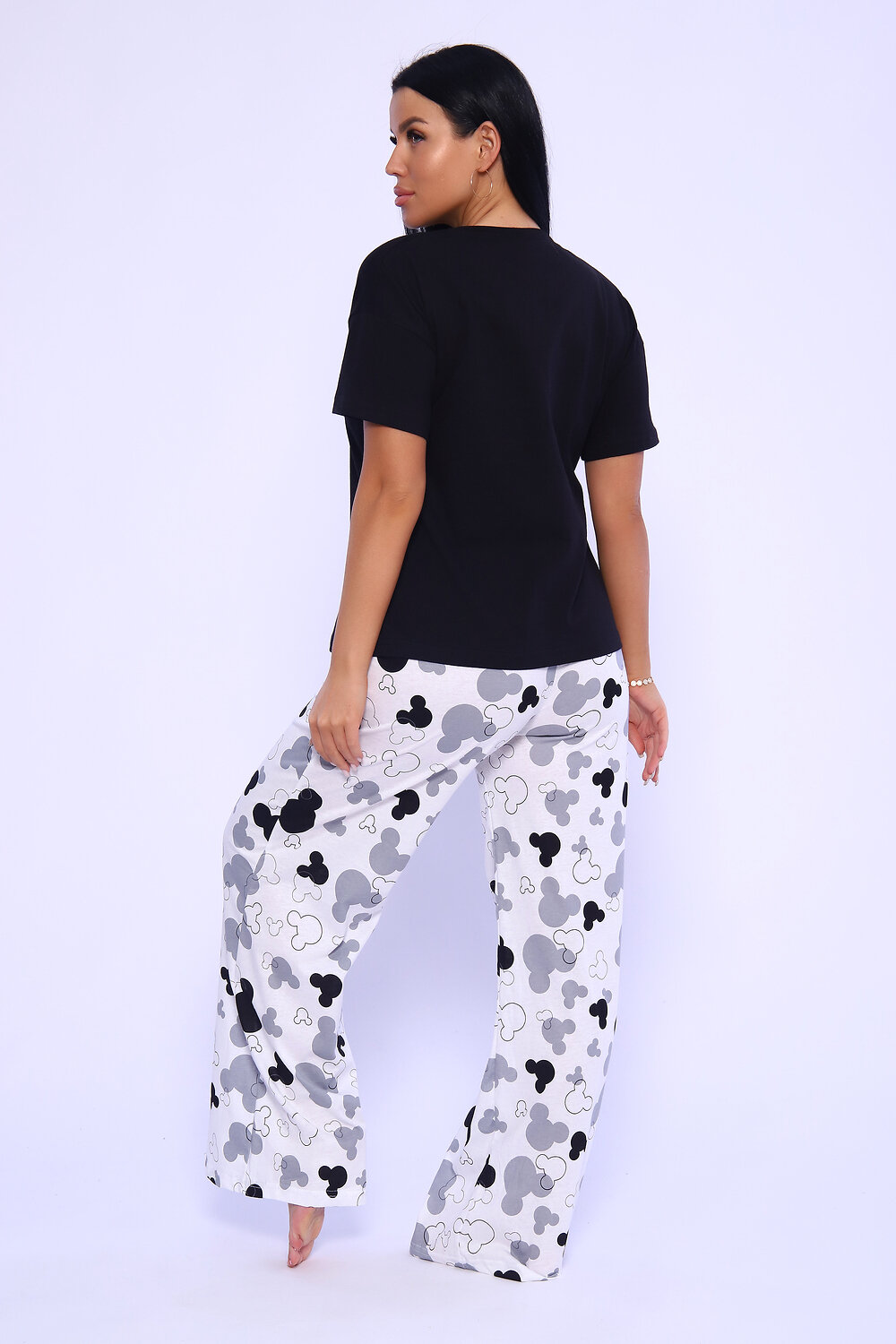 ст. цена1410руб.! Натали Костюм 71098черно-белый