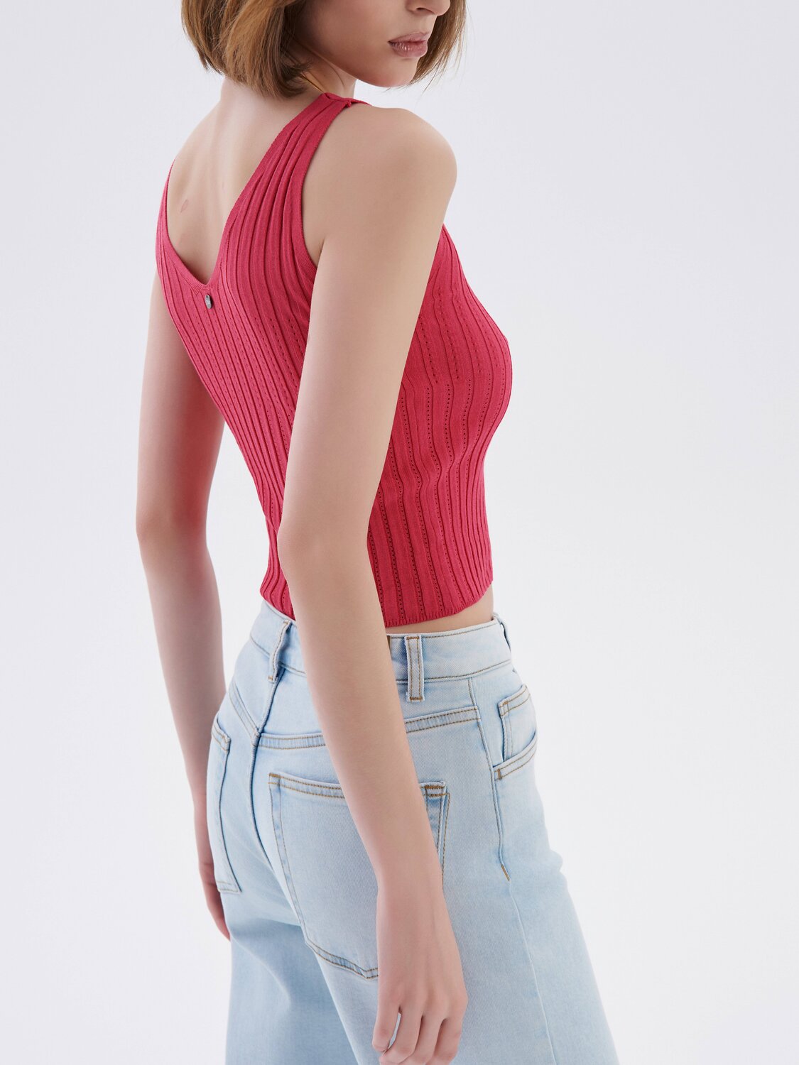 Ст.цена 2582р. Conte elegant Топ LDK 2325 fuchsia 470253