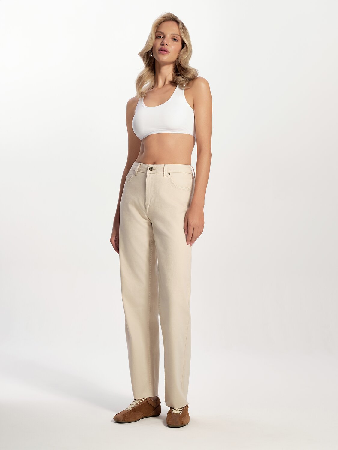 Ст.цена 3793р. Conte elegant Джинсы CON-735 ecru 531719