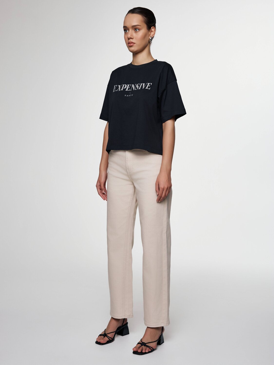 Ст.цена 4020р. Conte elegant Джинсы CON-640 ecru 461902