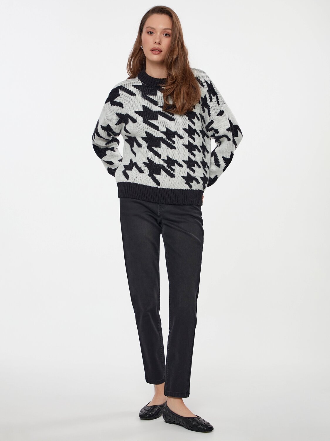 Ст.цена 4438р. Conte elegant Джемпер LDK 307 black-white 409591