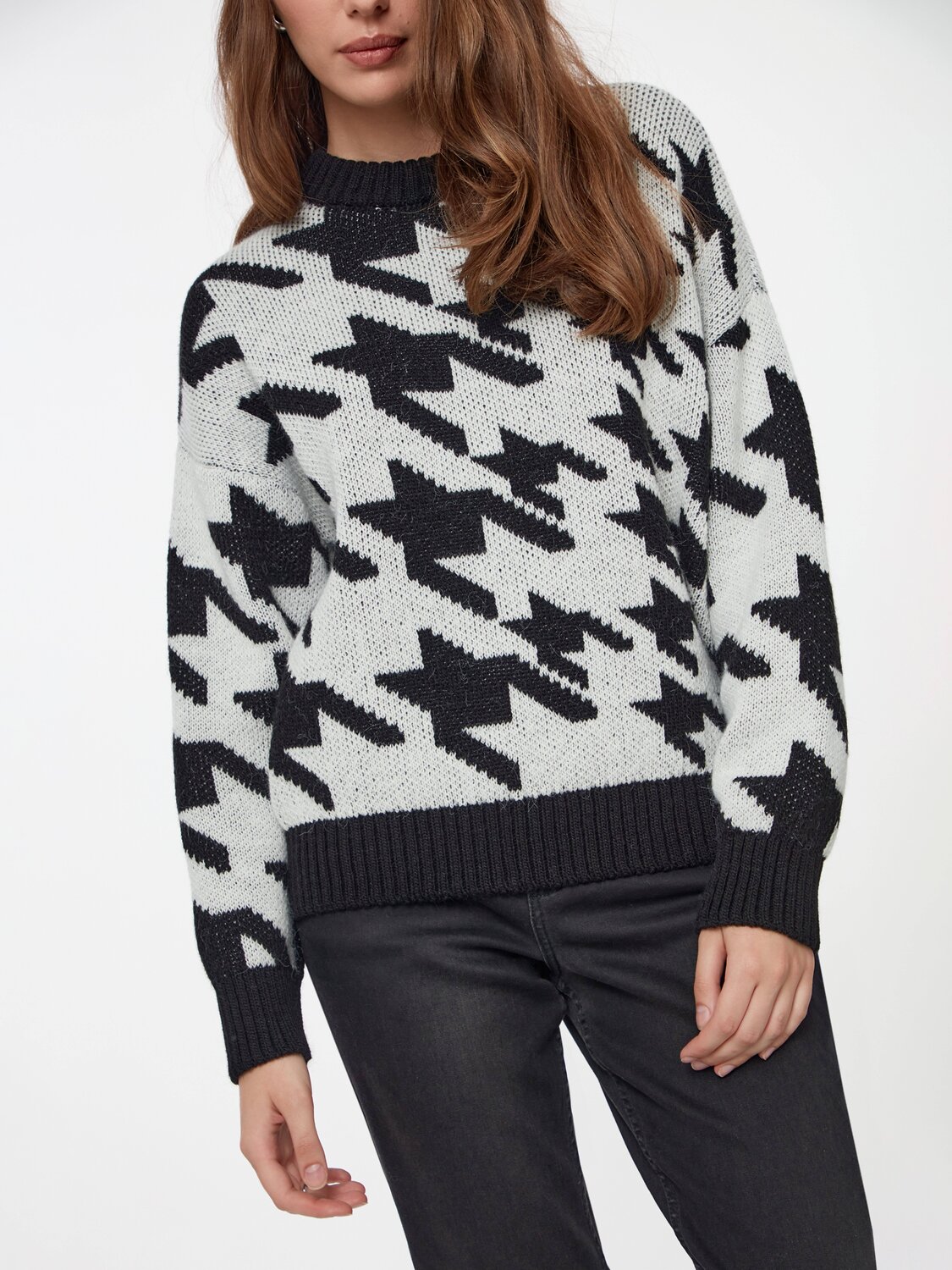 Ст.цена 4438р. Conte elegant Джемпер LDK 307 black-white 409591