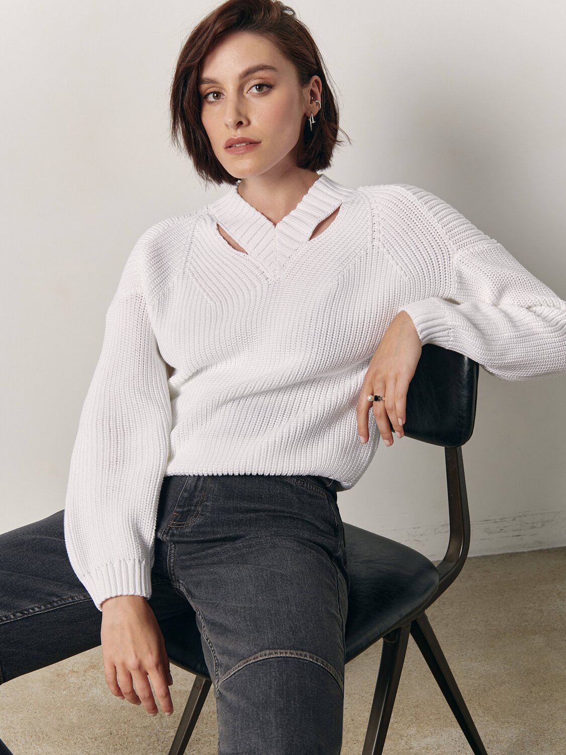 Ст.цена 3900р. Conte elegant Джинсы CON-591 grey 309103