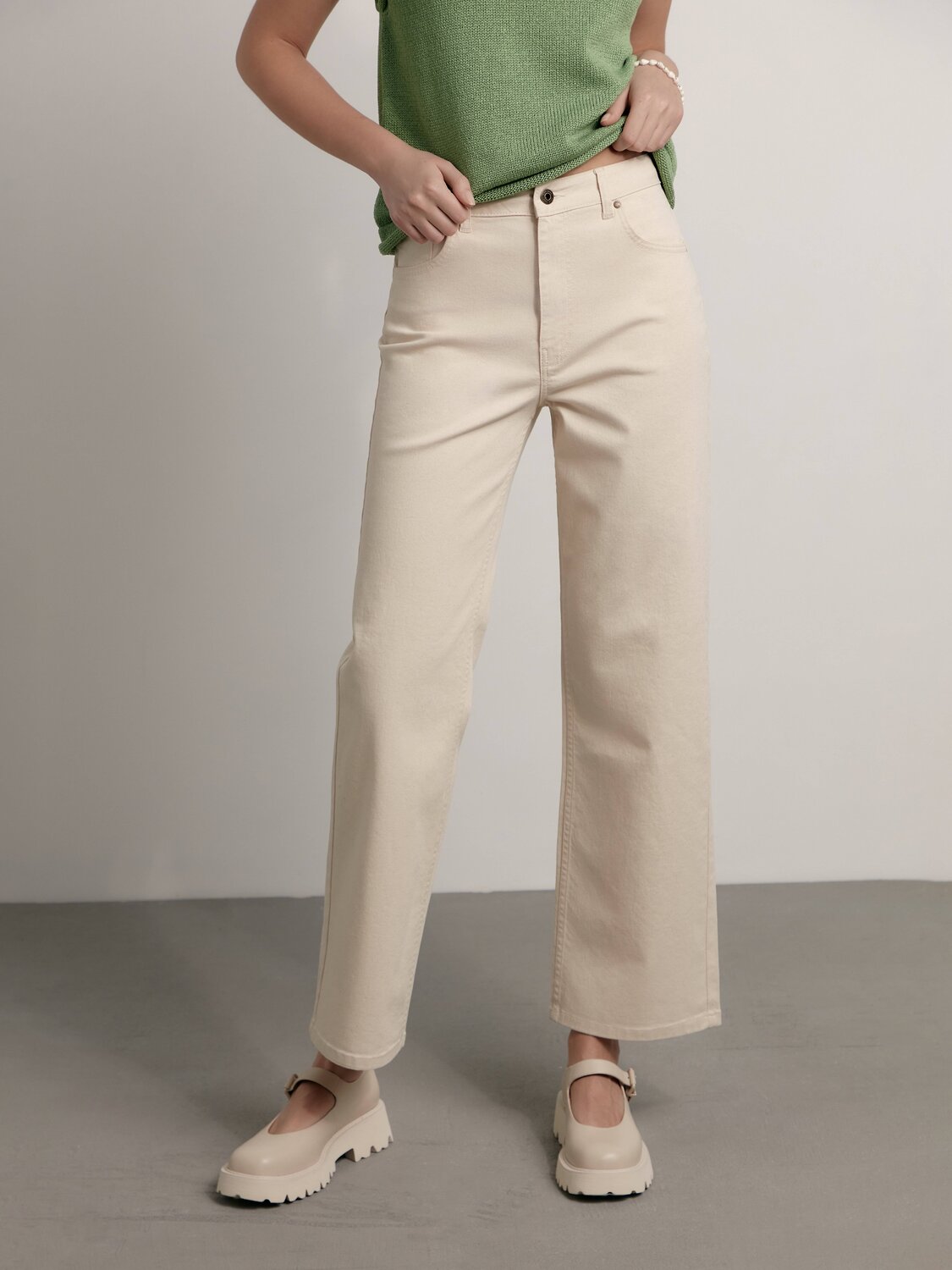 Ст.цена 3540р. Conte elegant Джинсы CON-555 ecru 280949