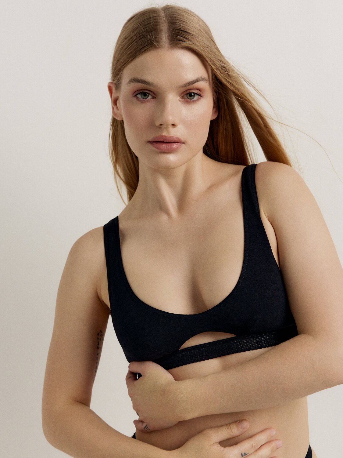 Ст.цена 873р. Conte elegant Бюстье PRINT DOTS LBE 2541 black 508788