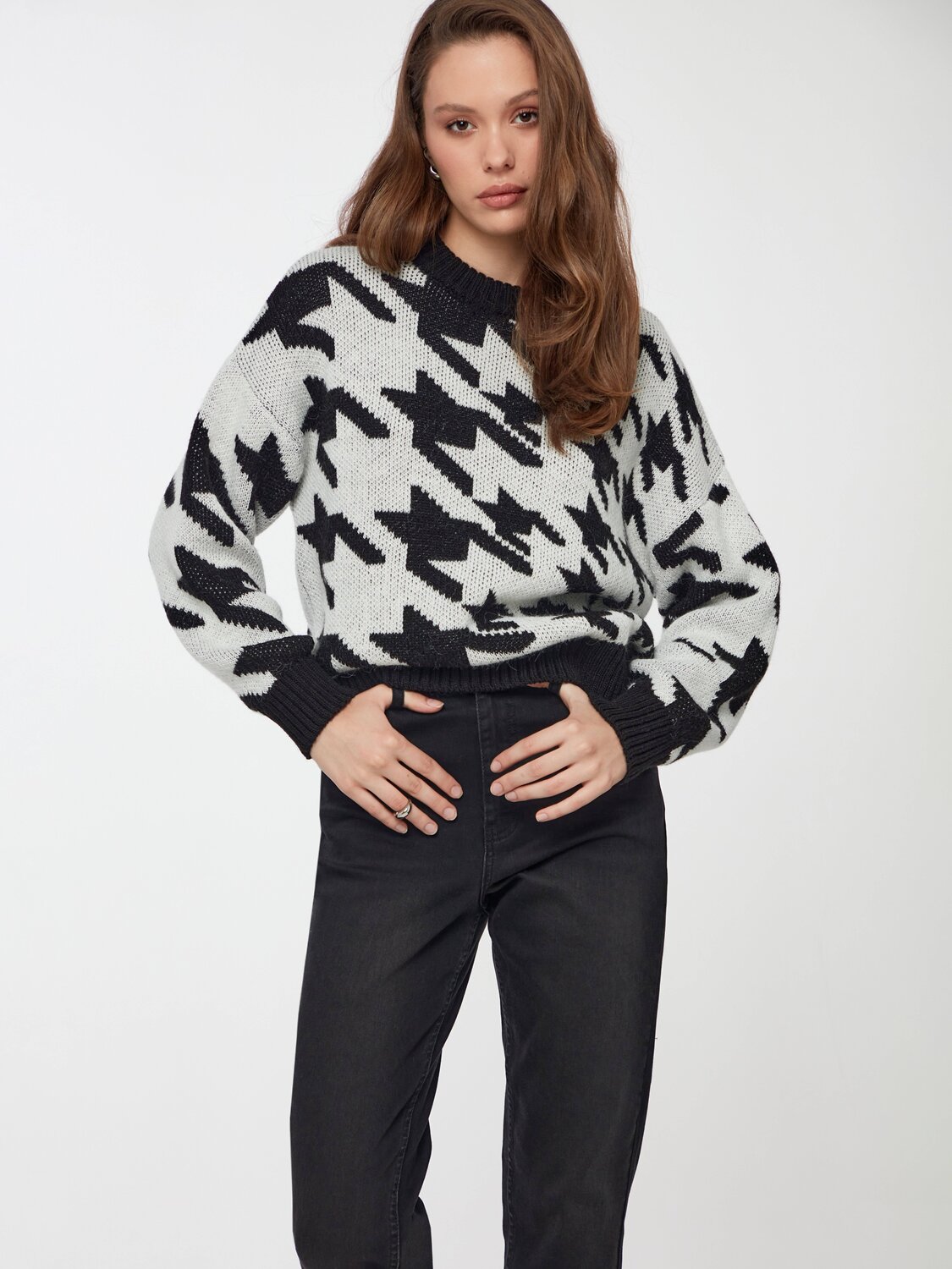 Ст.цена 4438р. Conte elegant Джемпер LDK 307 black-white 409591