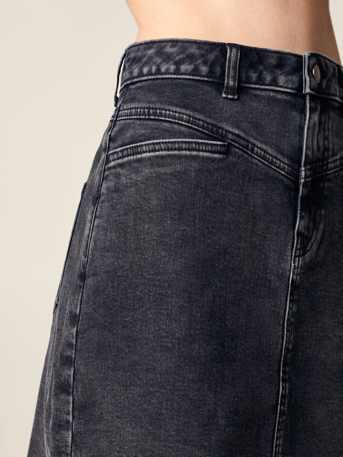 Ст.цена 2544р. Conte elegant Юбка CON-508 washed black 256197