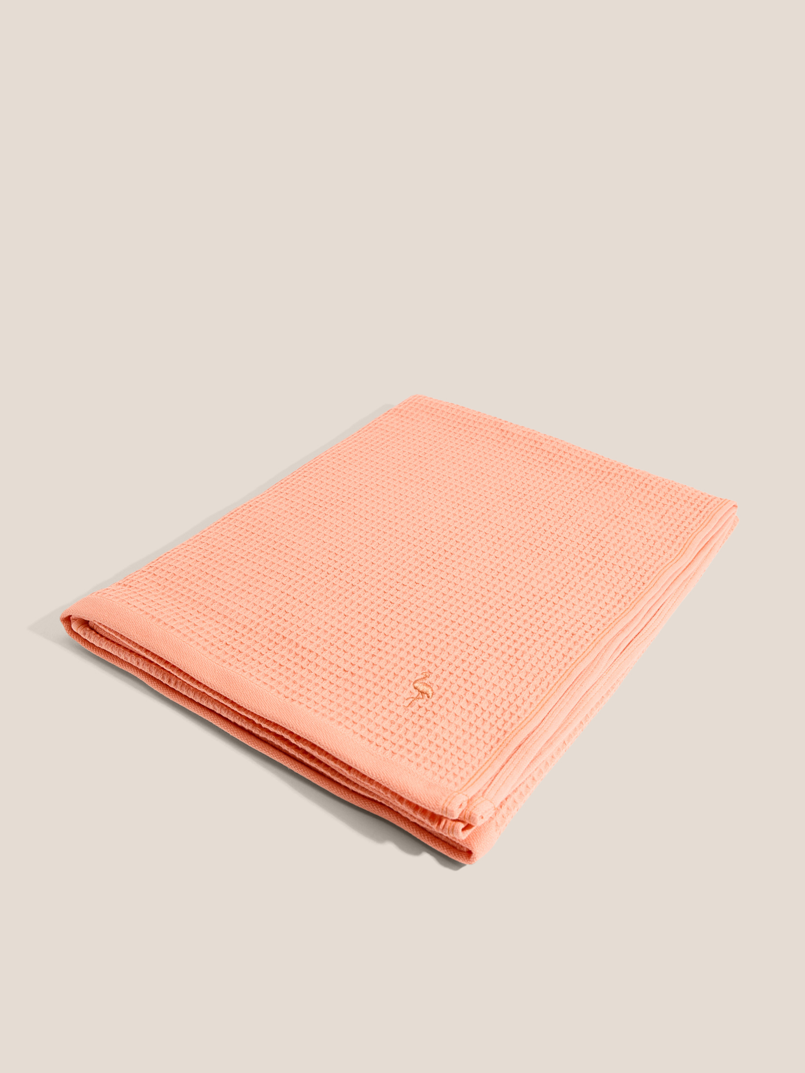 605 р. 1440 р. Вафельное банное полотенце 100x150 MAISON DAVID