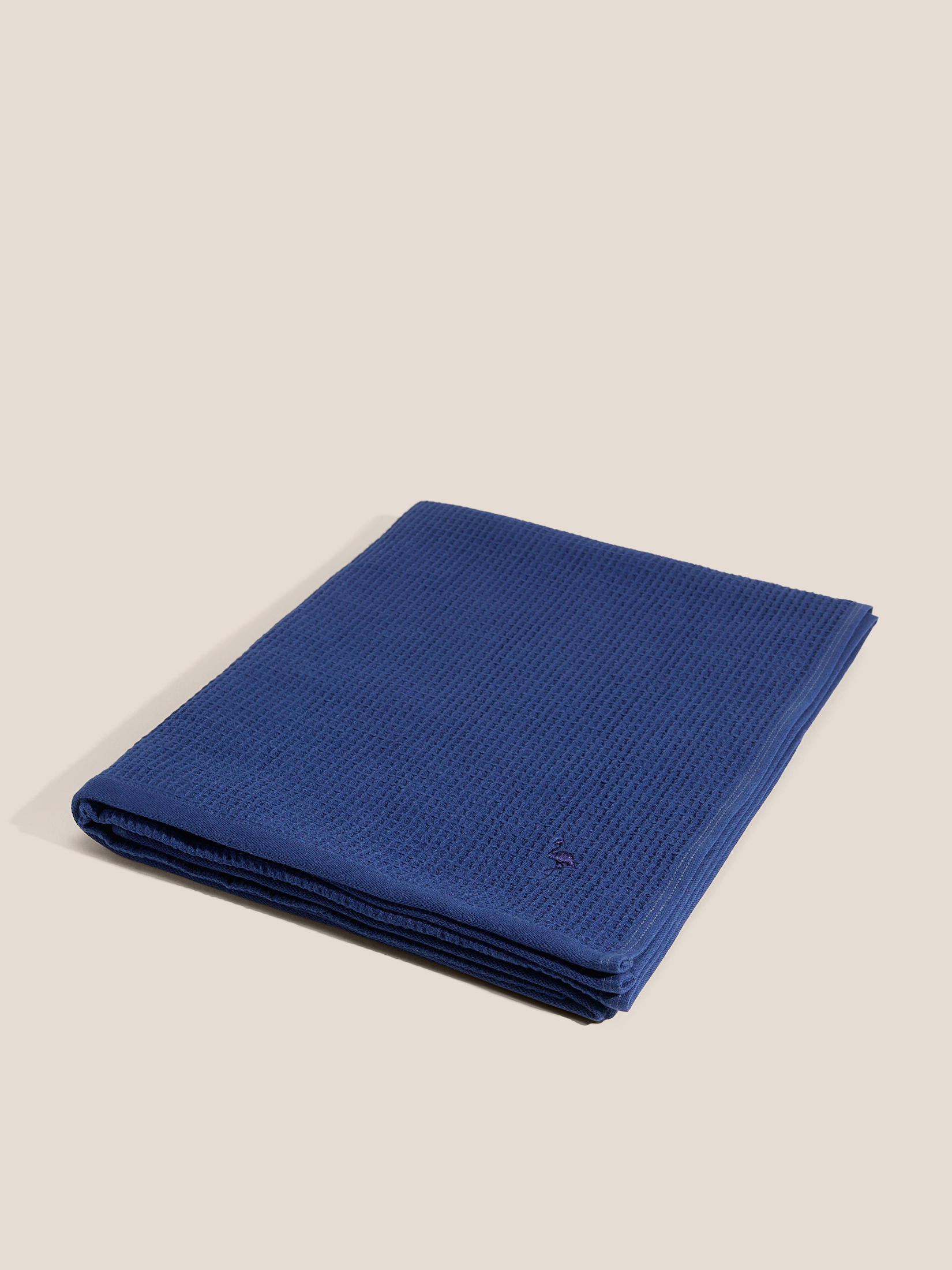 605 р. 1440 р. Вафельное банное полотенце 100x150 MAISON DAVID