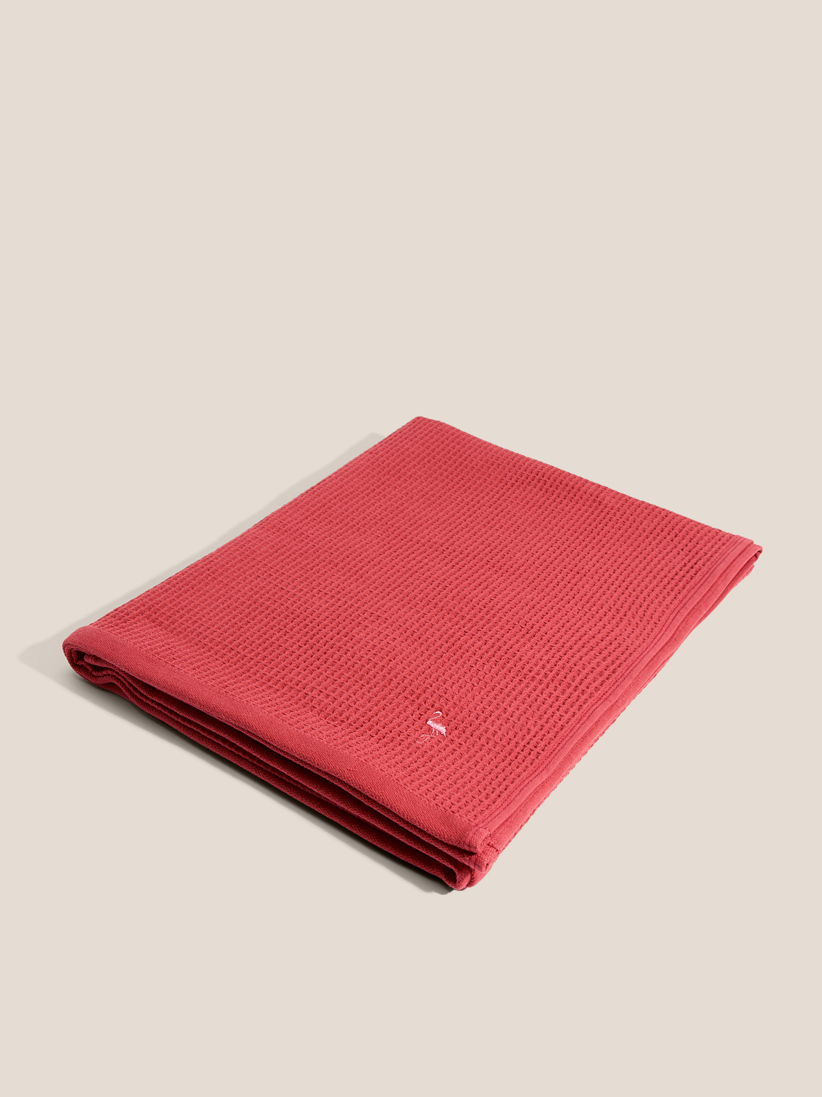 605 р. 1440 р. Вафельное банное полотенце 100x150 MAISON DAVID