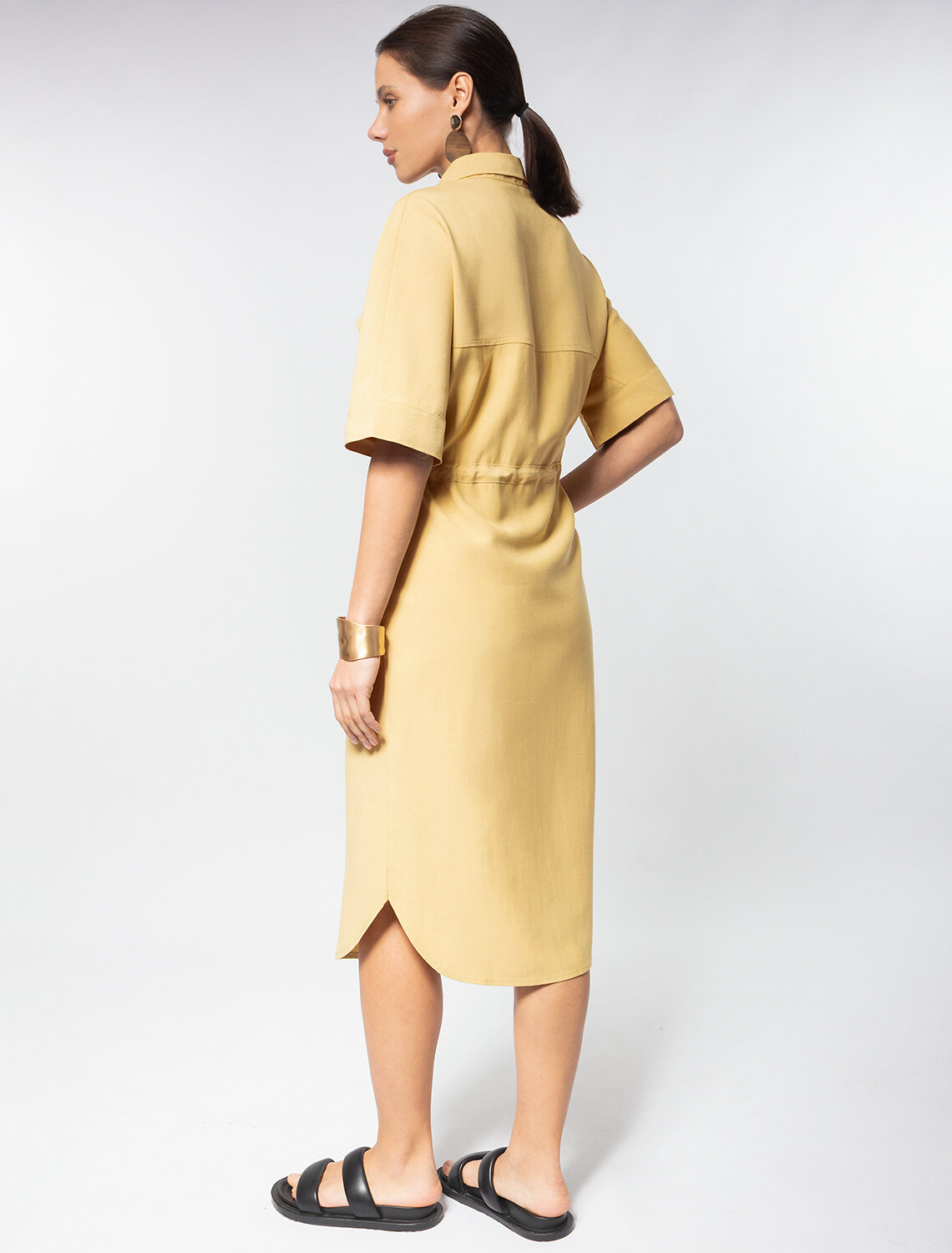 ст. цена3490руб.! VILATTE Платье D22.209св. медовый