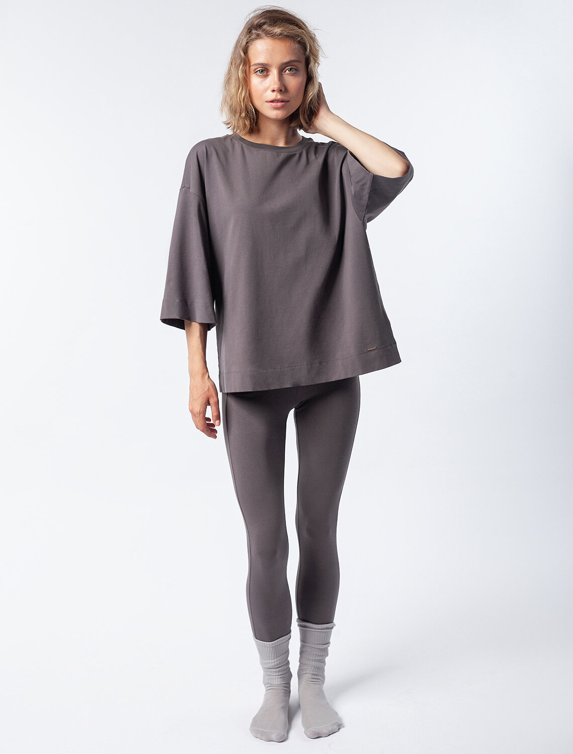 ст. цена1350руб.! VILATTE Футболка D49.004темно-серый