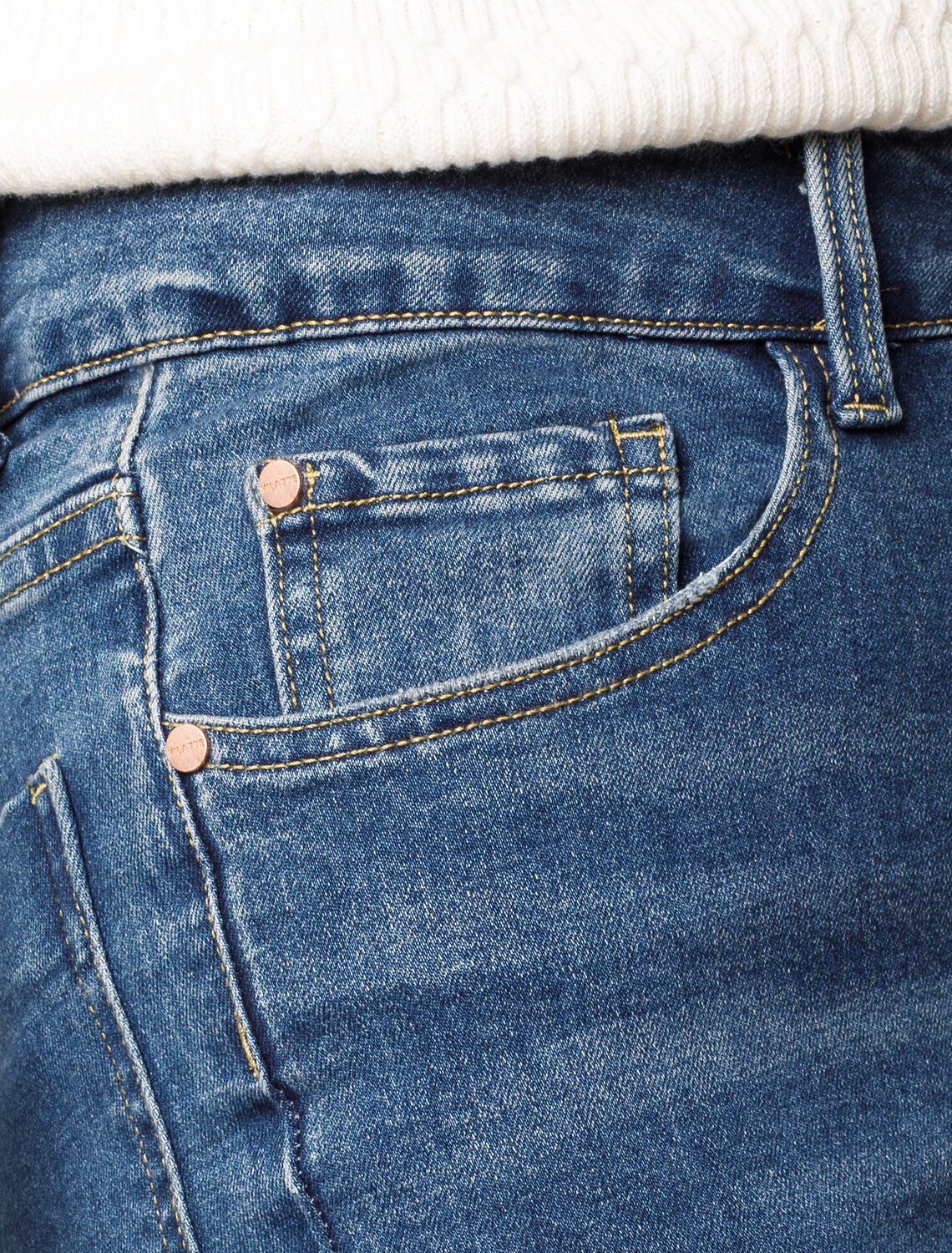 ст. цена2490руб.! VILATTE Джинсы D54.297синий