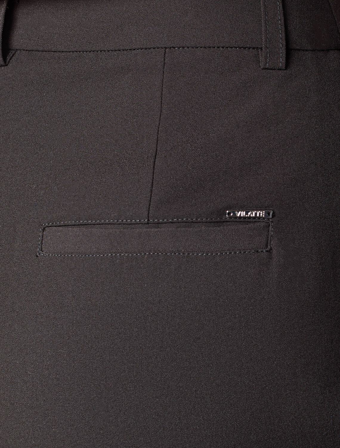 ст. цена3290руб.! VILATTE Брюки D24.295черный