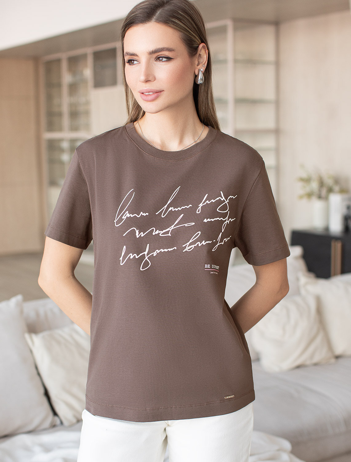 ст. цена1490руб.! VILATTE Футболка D49.983кофе_be different