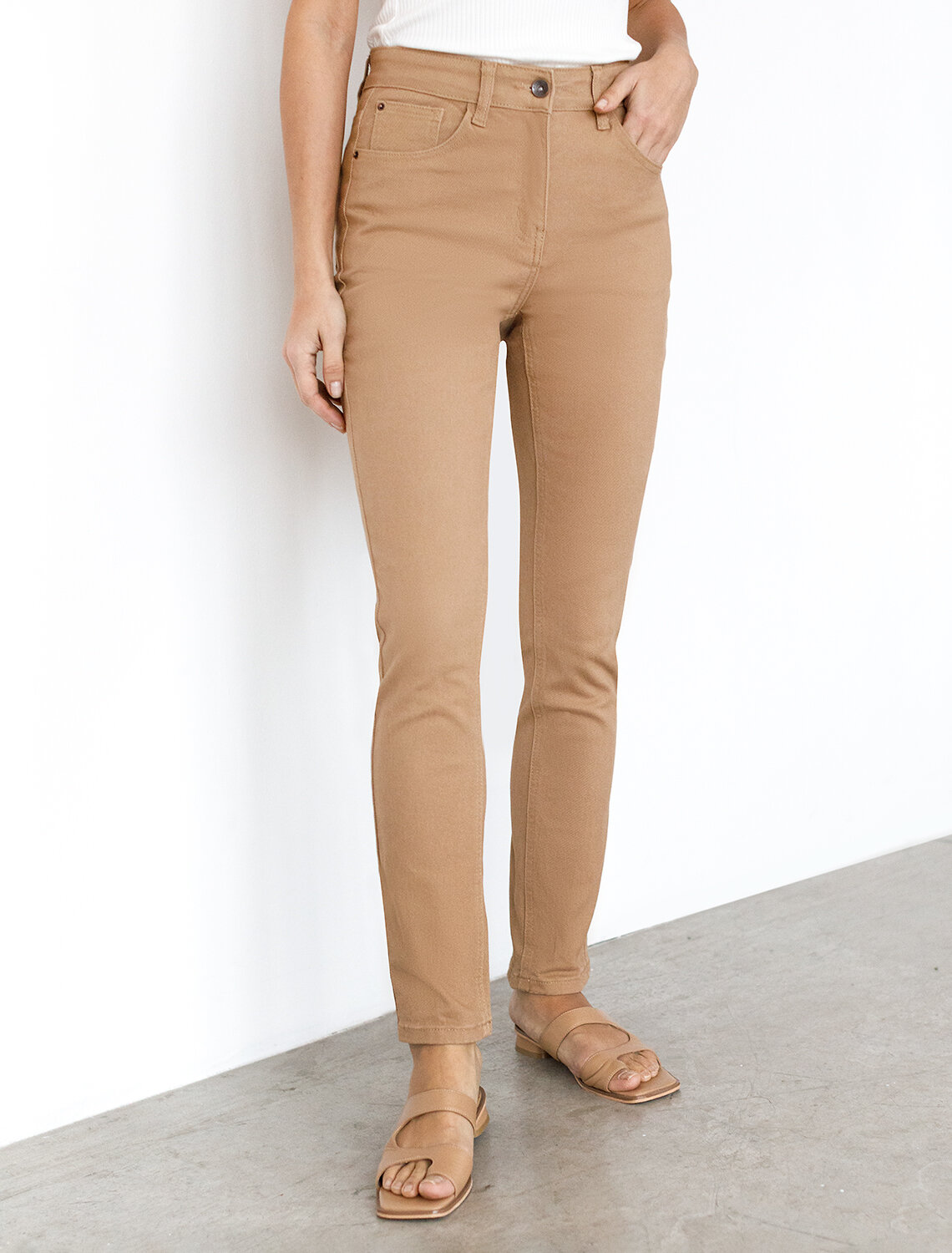 ст. цена2590руб.! VILATTE Брюки D24.229светло-кофейный