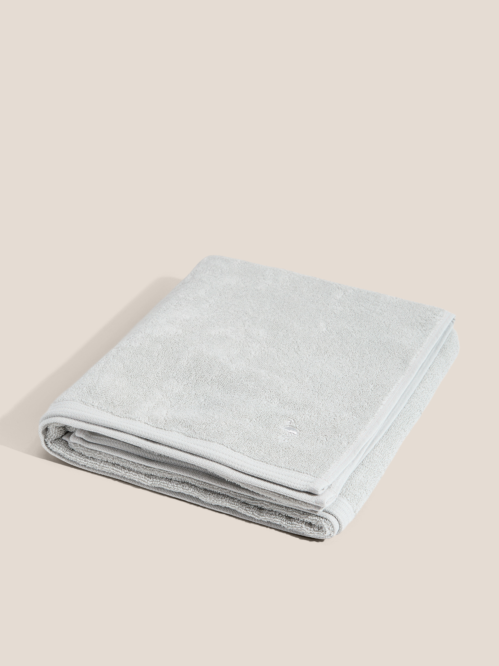 Махровое банное полотенце 100x150 MAISON DAVID 4691190, зеленовато-серый