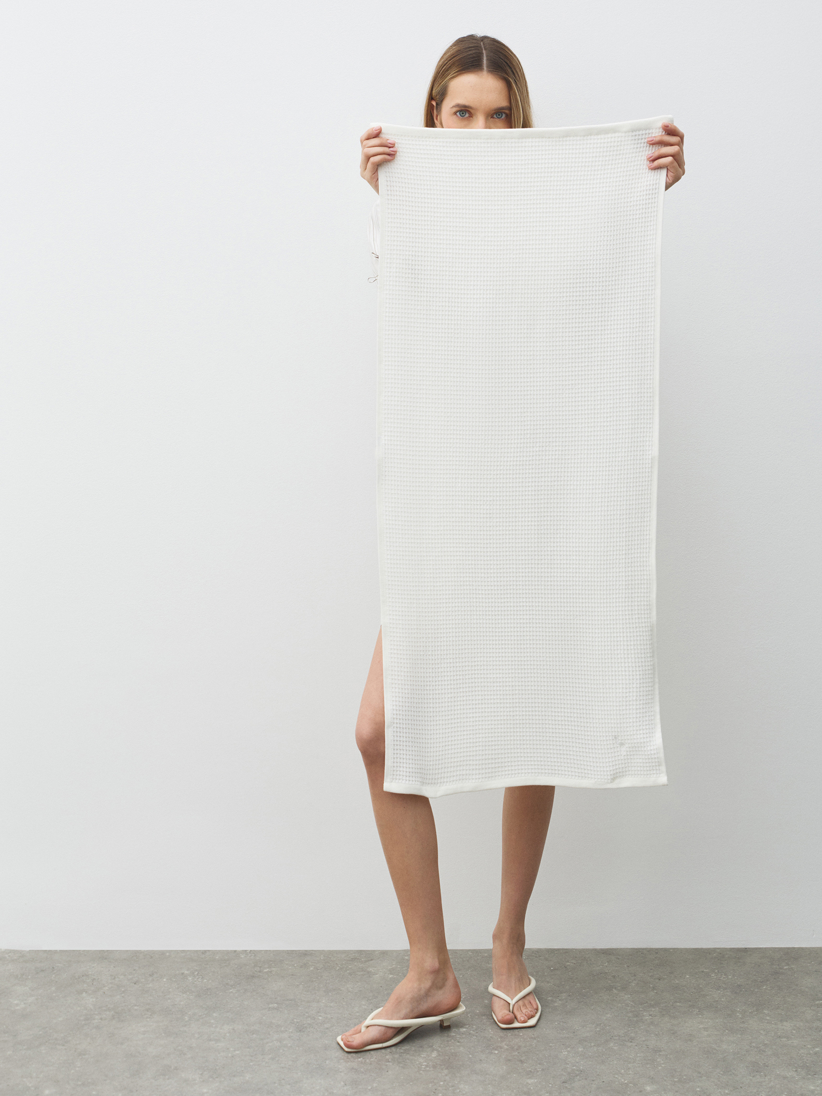 Вафельное полотенце для лица и рук 50x100 MAISON DAVID 4690015, молочно-белый