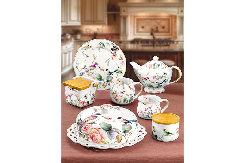 Банка д/сыпучих продуктов 250 мл 12*9,5*9 см