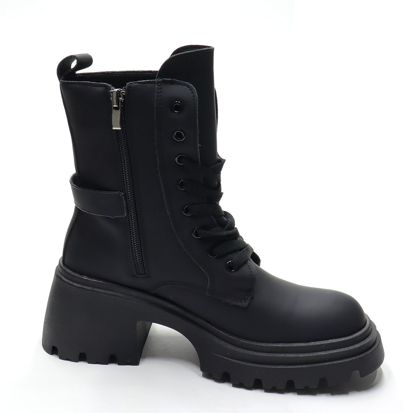 СКИДКА!Цена была 990р.Ботинки (36-41)р. / шт. QH315