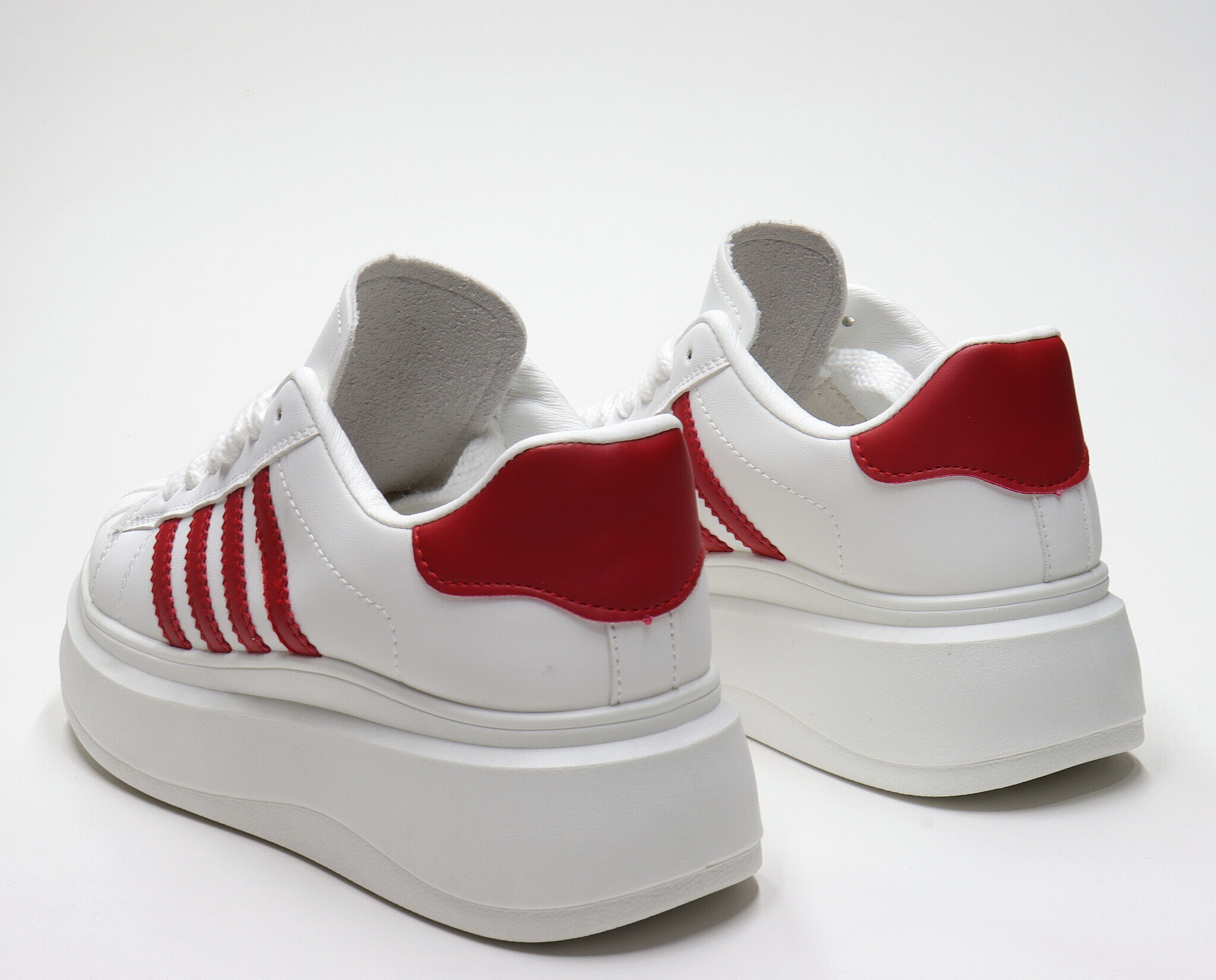 СКИДКА!Цена была 690р.Кроссовки (36-41)р. / шт. H3/5