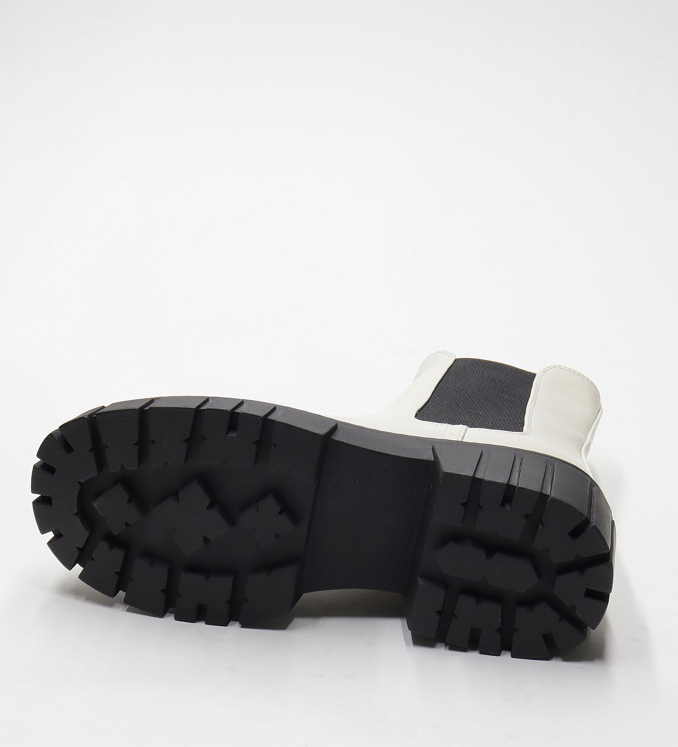 СКИДКА!Цена была 990р.Ботинки (36-40)р. / шт. 122/20