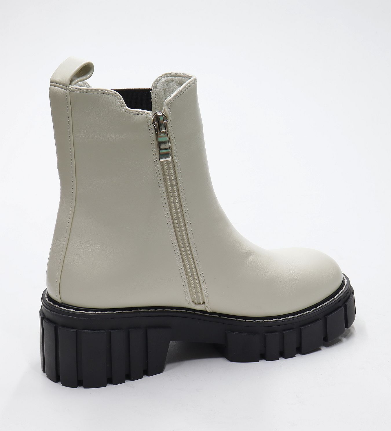 СКИДКА!Цена была 990р.Ботинки (36-40)р. / шт. 122/20