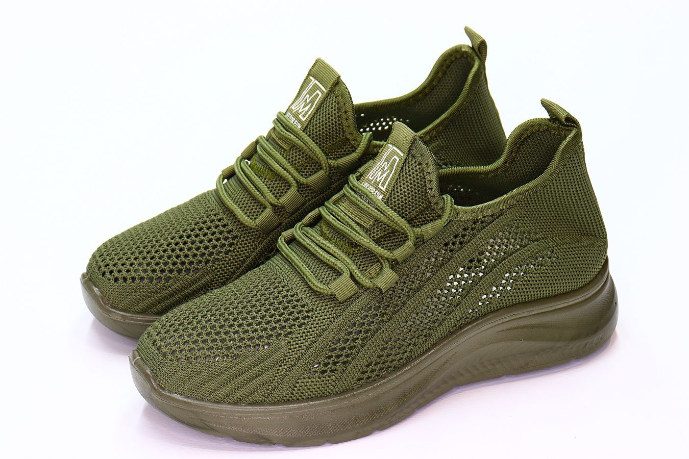 СКИДКА!Цена была 552р.Кеды (36-41)р. / шт. / B1/13