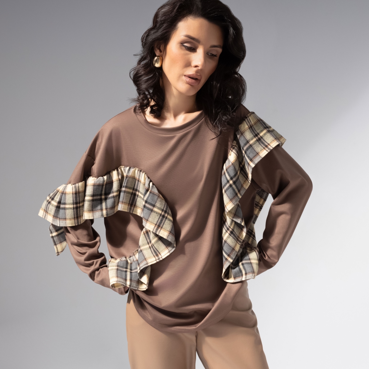 Лонгслив в стиле пэчворк, Гардеробная магия (коричневый)