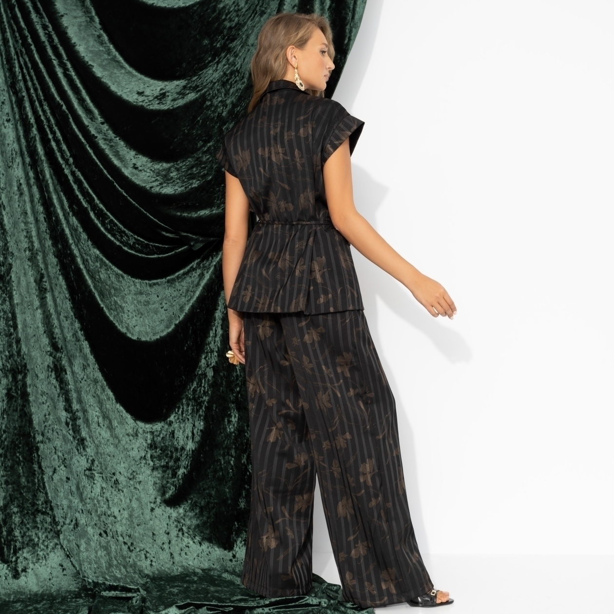 Брючный костюм с поясом, Деньги вперёд (2 в 1)