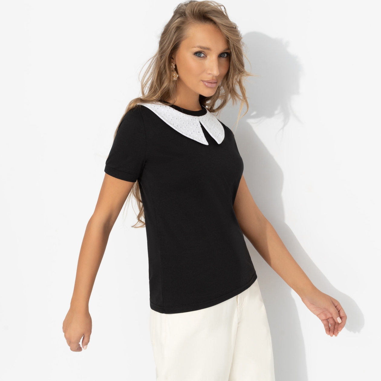 Футболка с воротничком, Ближе к себе