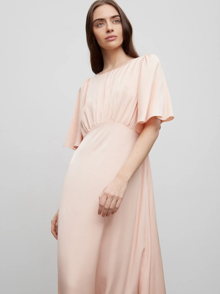 Платье а-силуэта ,
100% вискоза ,