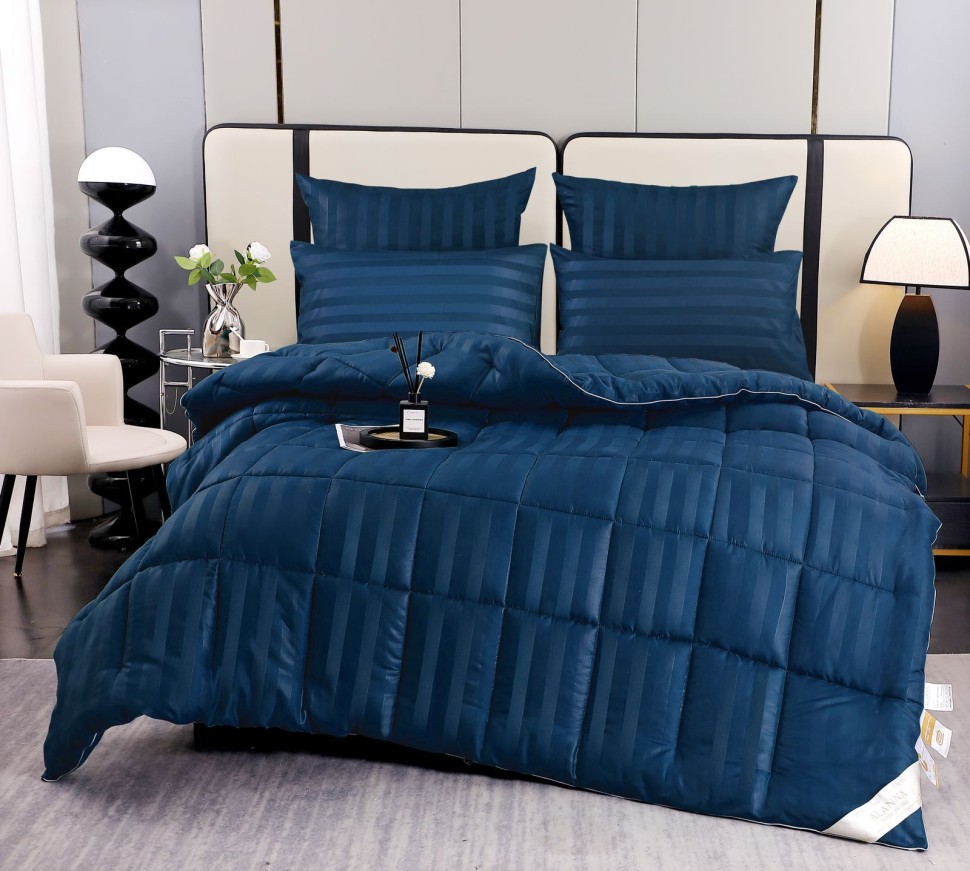 Одеяло Alanna Страйп-сатин с простыней и наволочками Зима ODALASS004