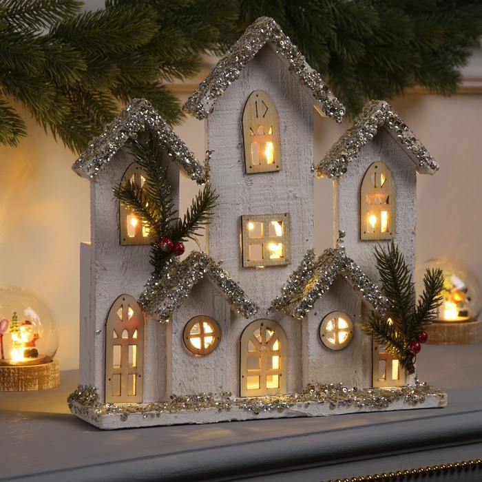 Фигура деревянная «Хижина», 28×29×7 см, 10 LED, батарейки AAx2 (не в комплекте), свечение теплое белое