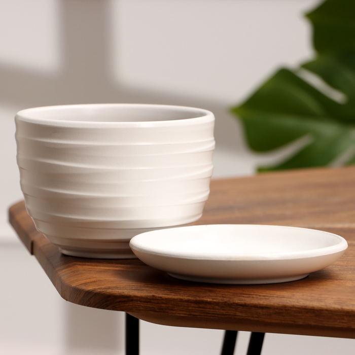 Горшок для цветов «Нежность», 500 мл, d=13 см, h=10 см, керамика, с поддоном, белый