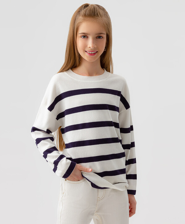 650 р. 1300 р. Джемпер вязаный в полоску белый Button Blue