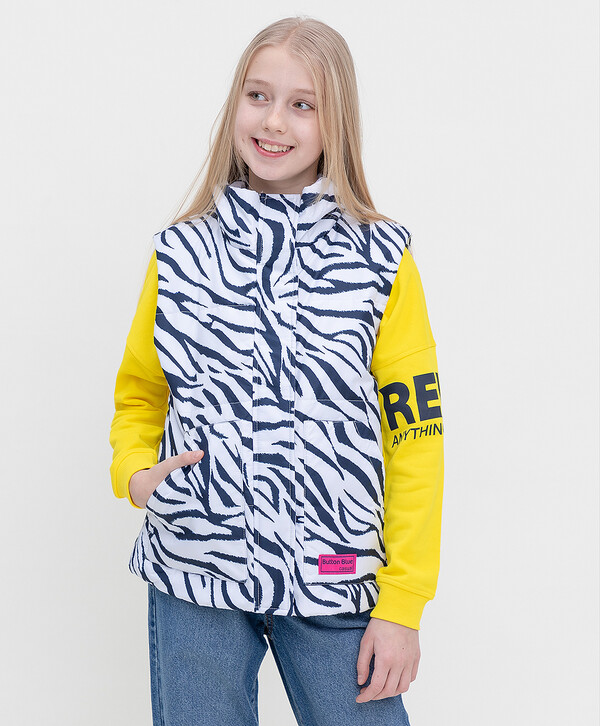 1075 р. 2150 р. Жилет с анималистичным принтом Button Blue