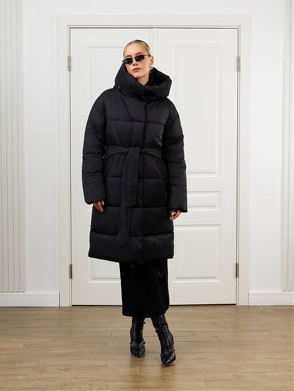 8315 р. 10660 р. Пуховик женский черный