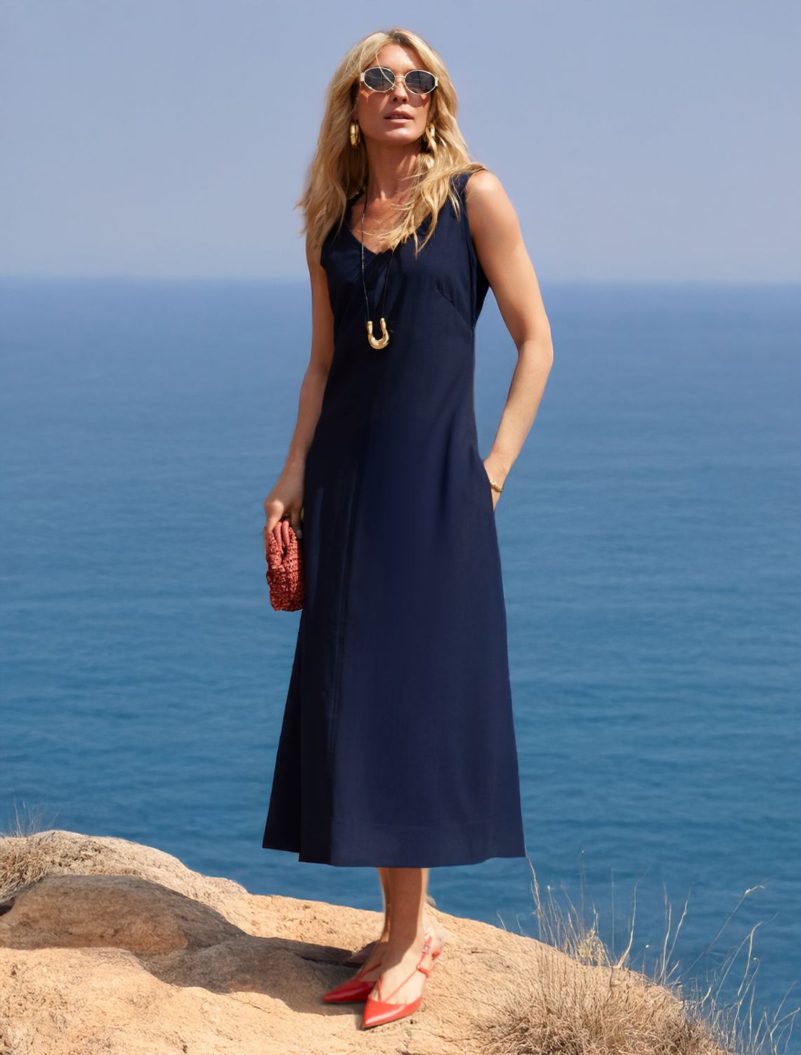 Платье из плотного лиоцелла